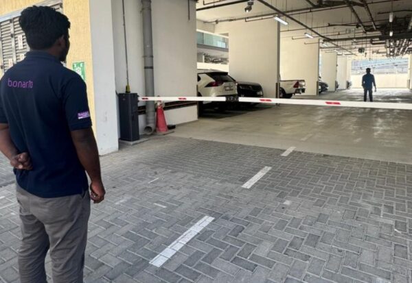 Premium gate barrier price in UAE with high-quality materials