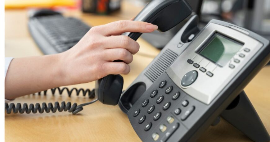 Yealink IP phone in Dubai with HD voice and advanced VoIP features
